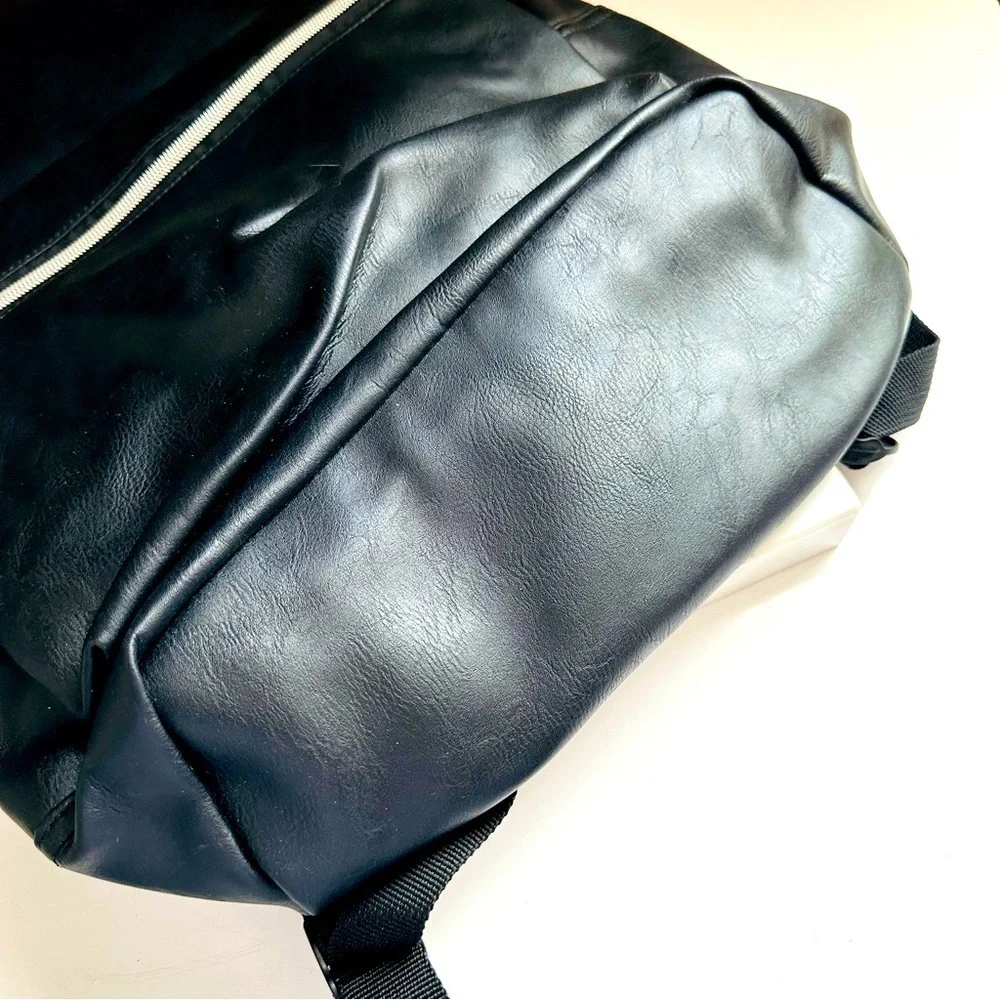 NWT Unisex Urban Outfitters Black Backpack